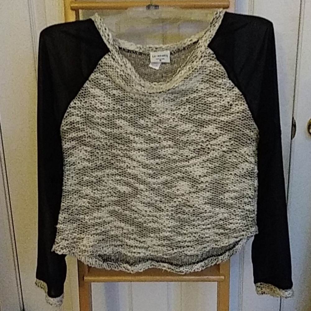 Sheer armed top